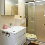 Casa vacanze House With A Parking Space Janjina, Peljesac - 24077