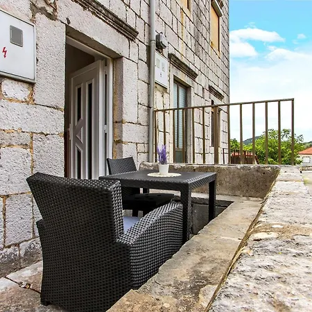 House With A Parking Space Janjina, Peljesac - 24077 Holiday home Janjina