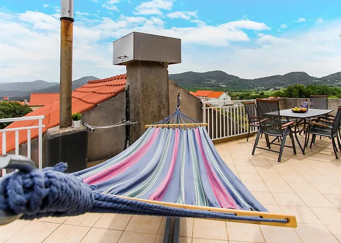 House With A Parking Space Janjina, Peljesac - 24077 Holiday home Janjina