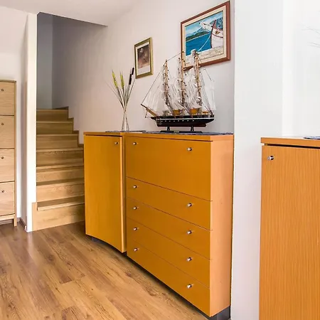 House With A Parking Space Janjina, Peljesac - 24077